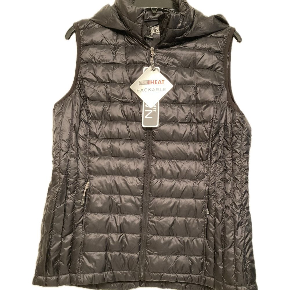 32 Degrees Black Lightweight Vest NWOT